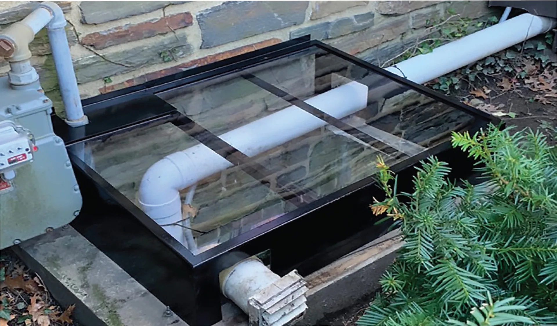 EcoSpect Rectangular Window Well Cover